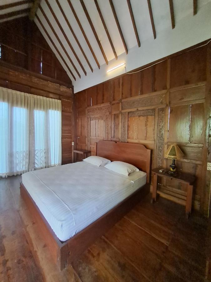Diana'S Homestay Banyuwangi  Esterno foto