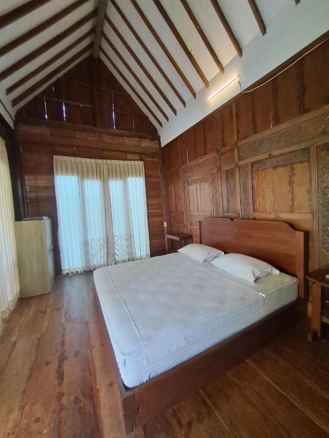 Diana'S Homestay Banyuwangi  Esterno foto