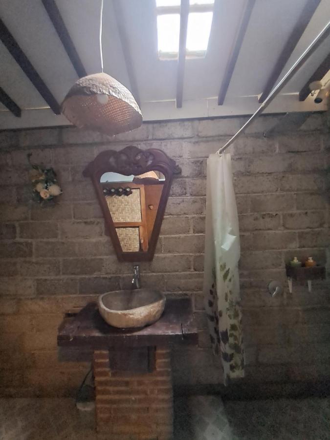 Diana'S Homestay Banyuwangi  Esterno foto