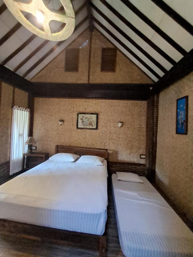 Diana'S Homestay Banyuwangi  Esterno foto